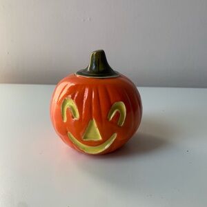 Vintage Halloween ceramic jack-o'-lantern